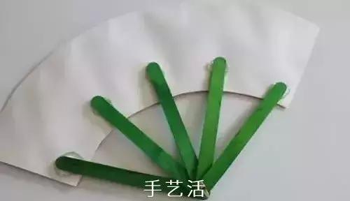 雪糕棍也能够制作成林林总总的小物品