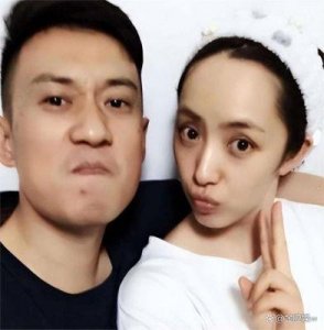 ​还需隐藏多久？戏中是父女，戏外是夫妻，两人公开时孩子都已满五岁