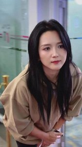 震惊!何洁与释小龙分道扬镳12年,现状天差地别 !