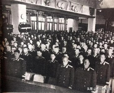 黄火星:烧瓷出身的中将,55年授衔时一脸委屈