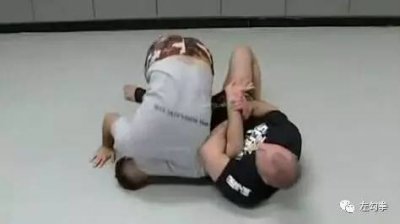 MMA地面技之三——木村锁 真的会断手的,是真的!