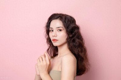 女生说早点休息吧怎么幽默回复?必备这些高情商话术