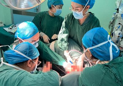 挑战妇科医学技术高峰!大医二院妇科二科完成高难度阴式广泛性子宫切除术