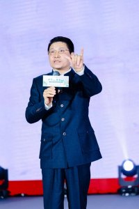 河洛康家21代孙康华兰分享家文化研究