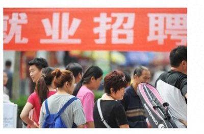 有没有出息?大学生本科毕业后去做超市收银员,背后原因令人深思