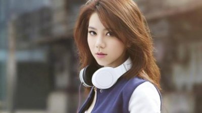 邓紫棋哭着说等了9年,邓紫棋等了林宥嘉九年